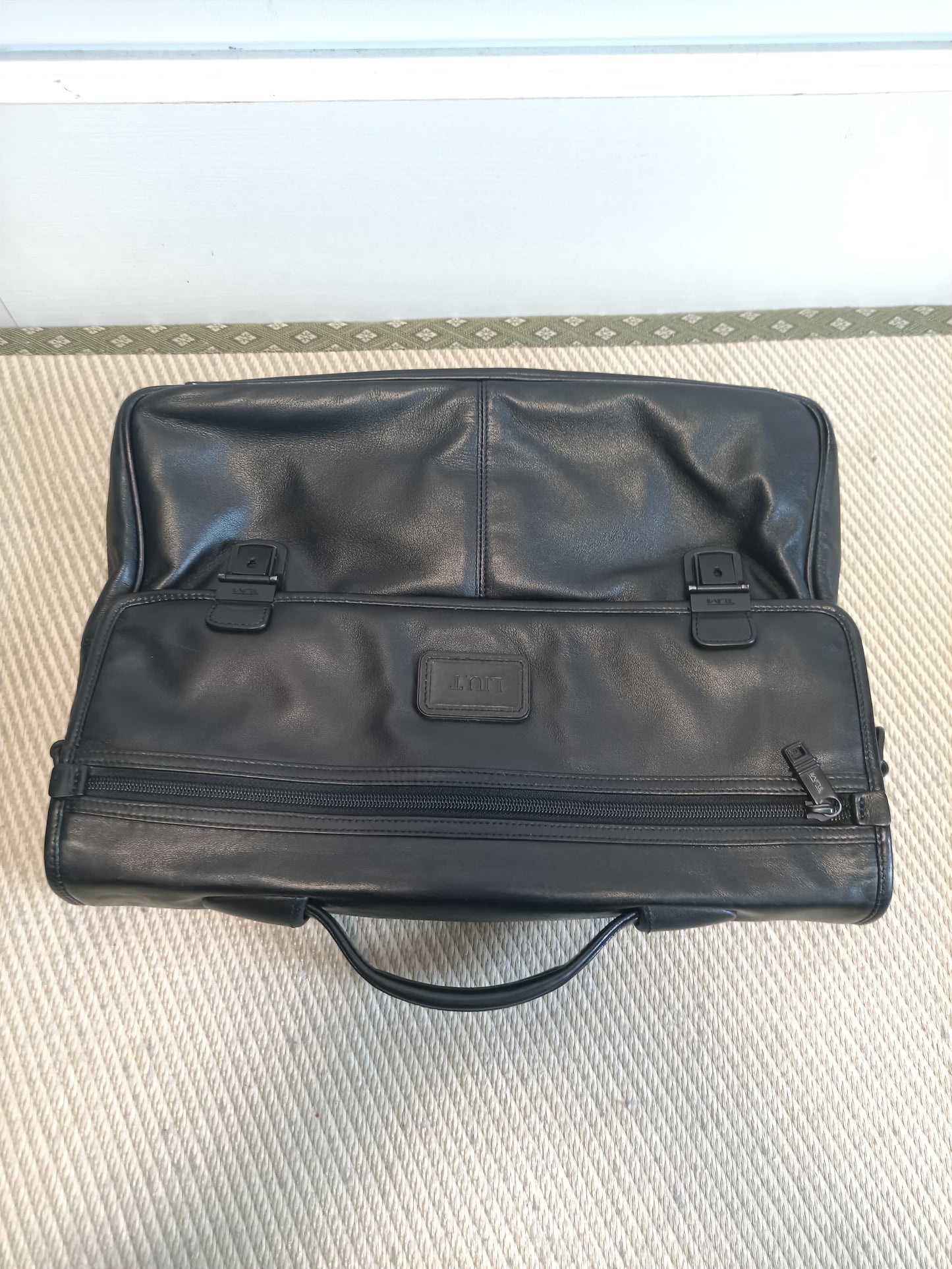 Men's Tumi 'Alpha' Slim Flap Leather Briefcase - Black 96167DH