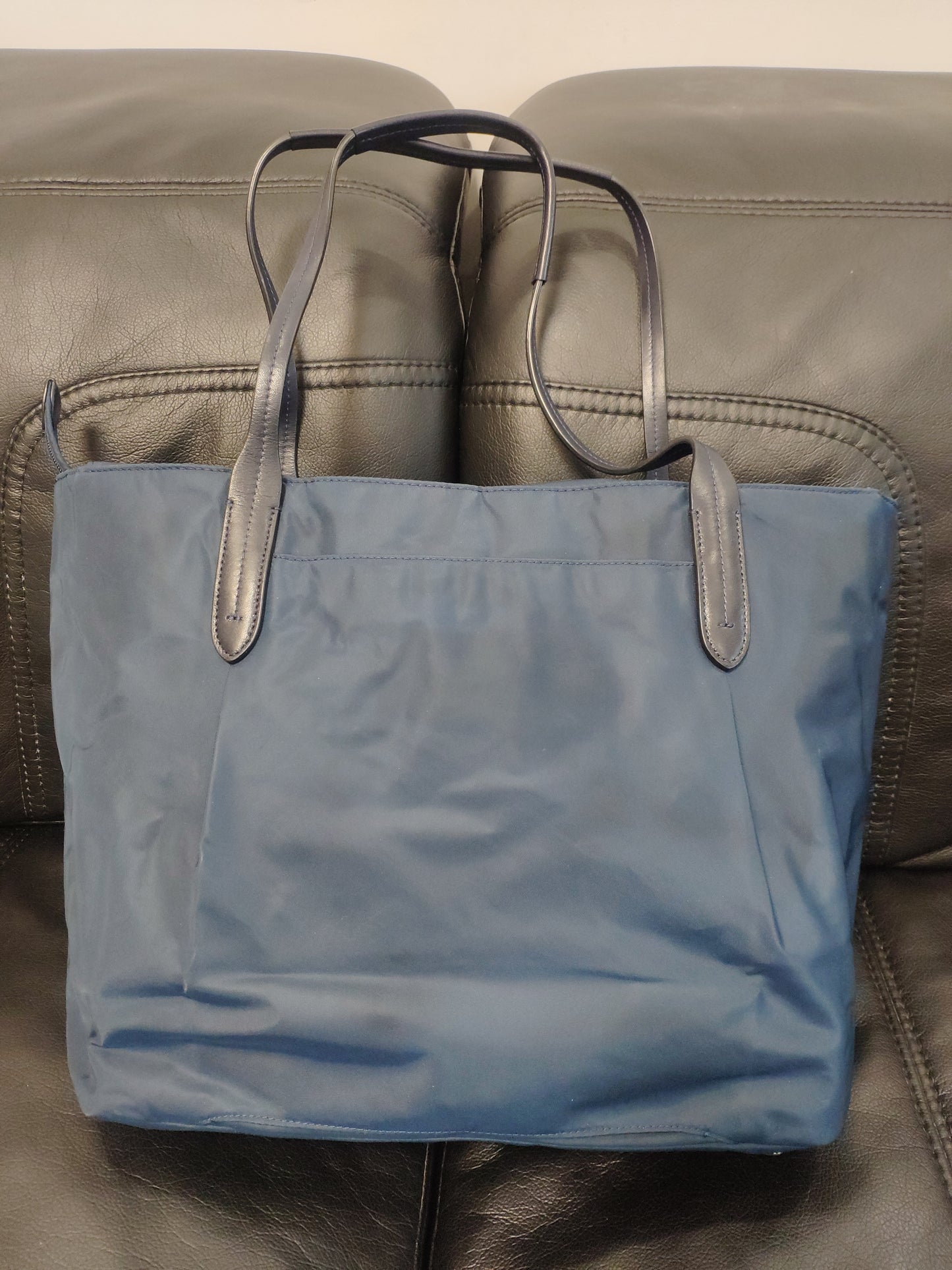 TUMI Voyageur Tote Shoulder Bag Travel Purse Leather Trim Nylon RARE Lite Blue