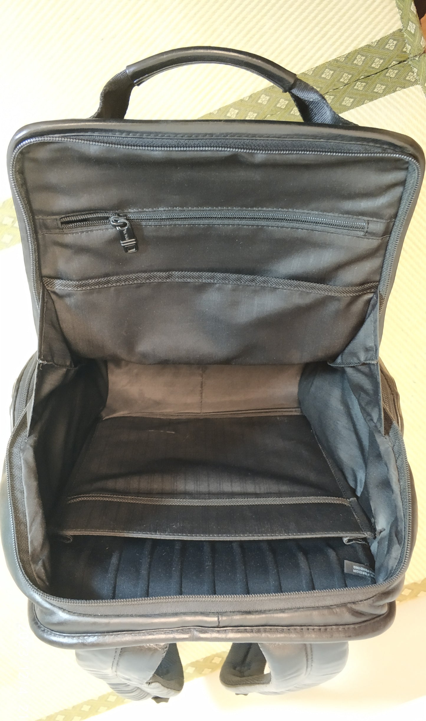 Tumi Alpha Napa Genuine Leather Backpack Compact Black 96173DH