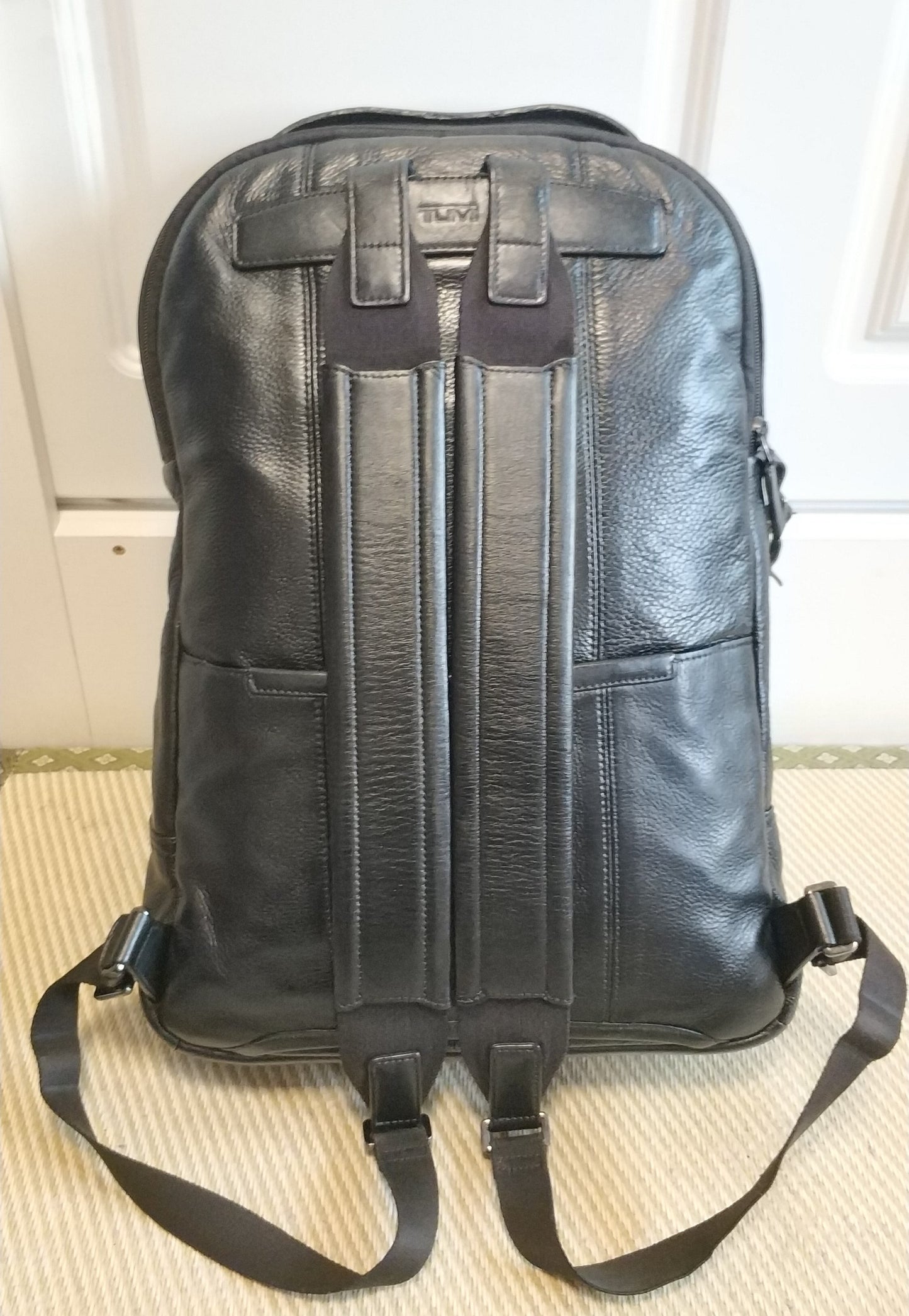 Tumi Harrison Webster Leather Laptop Backpack-Black Pebbled 63023DP