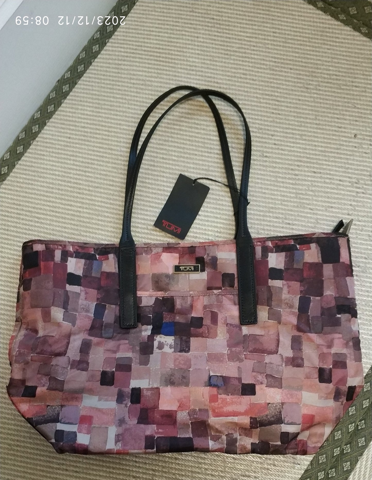 Tumi Tote Q-tote Bag 049994MLT