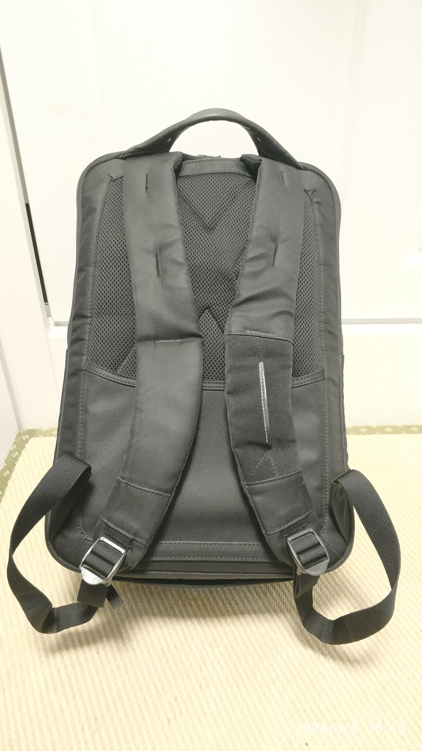 Tumi Tahoe Backpack Black with Rain Cover 798649D