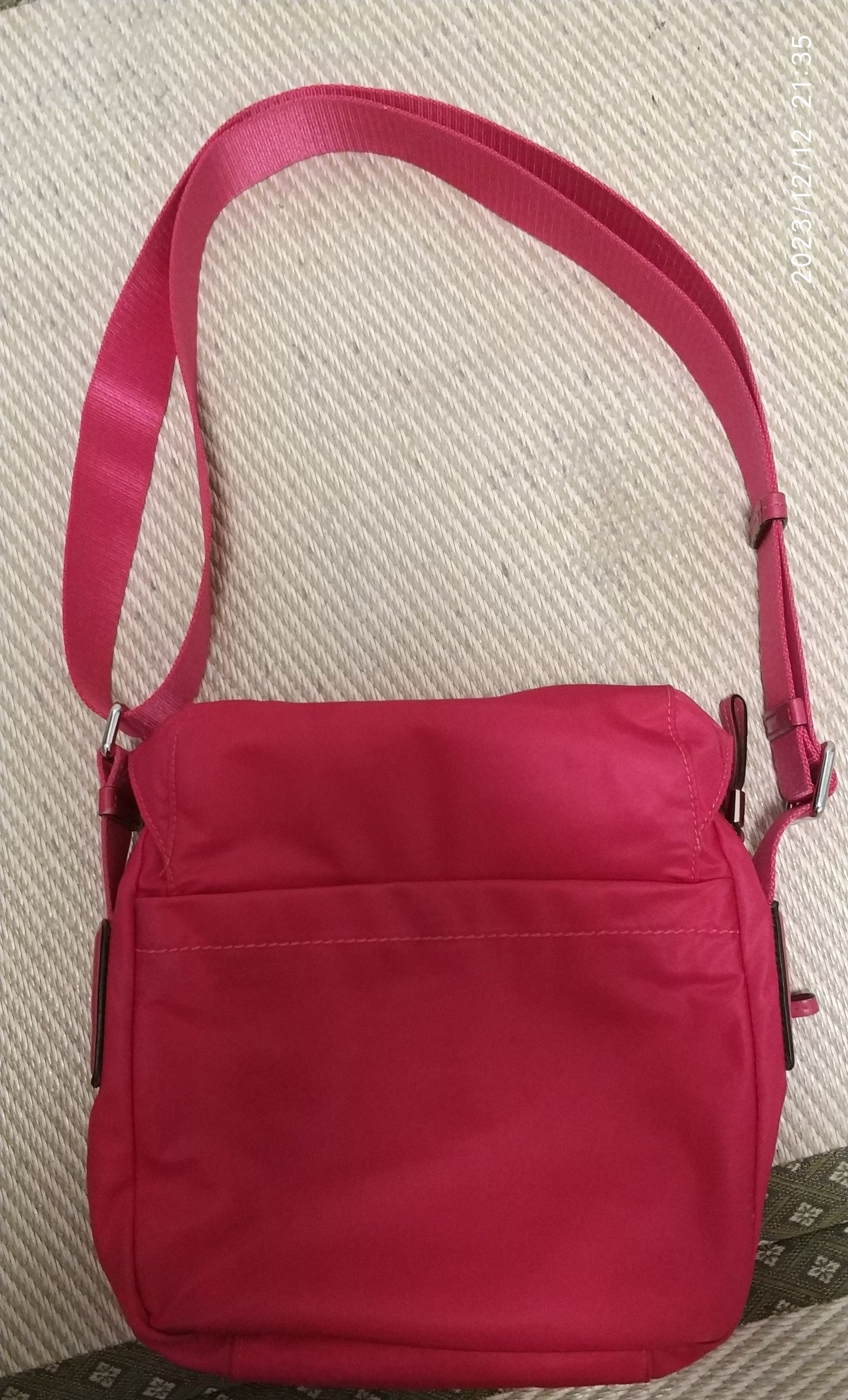 Tumi Voyageur Crossbody Bag Nylon Red Multi-Pockets