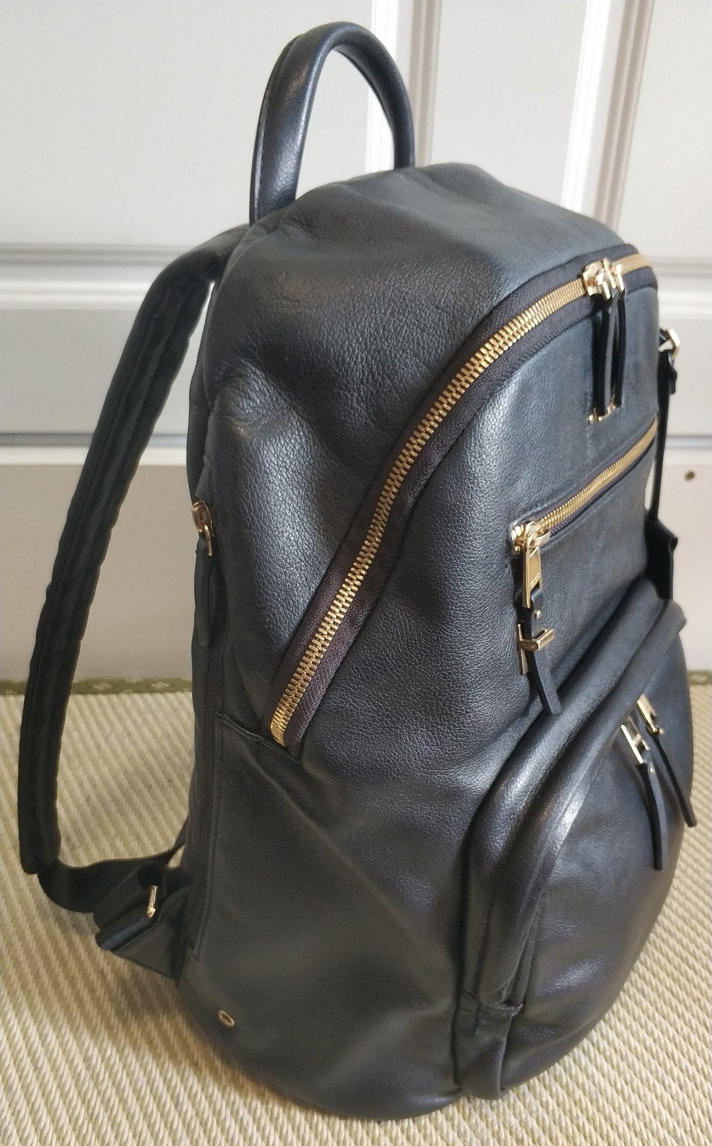 Tumi Voyageur Hagen Leather Backpack Black