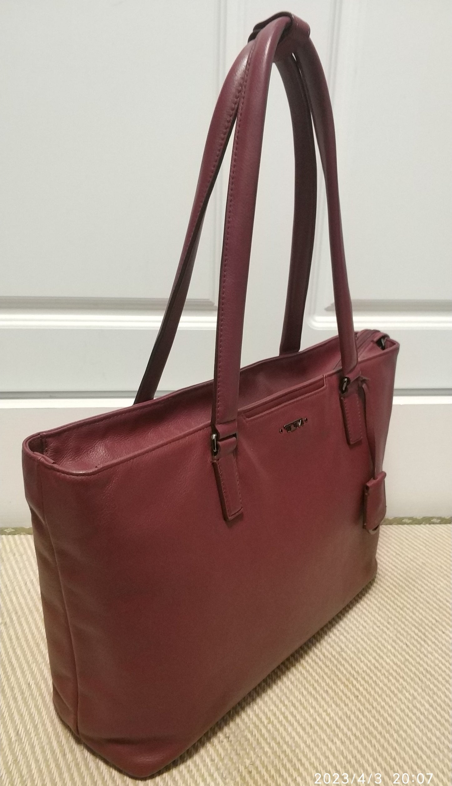 Tumi Voyageur Monika Leather Tote Red