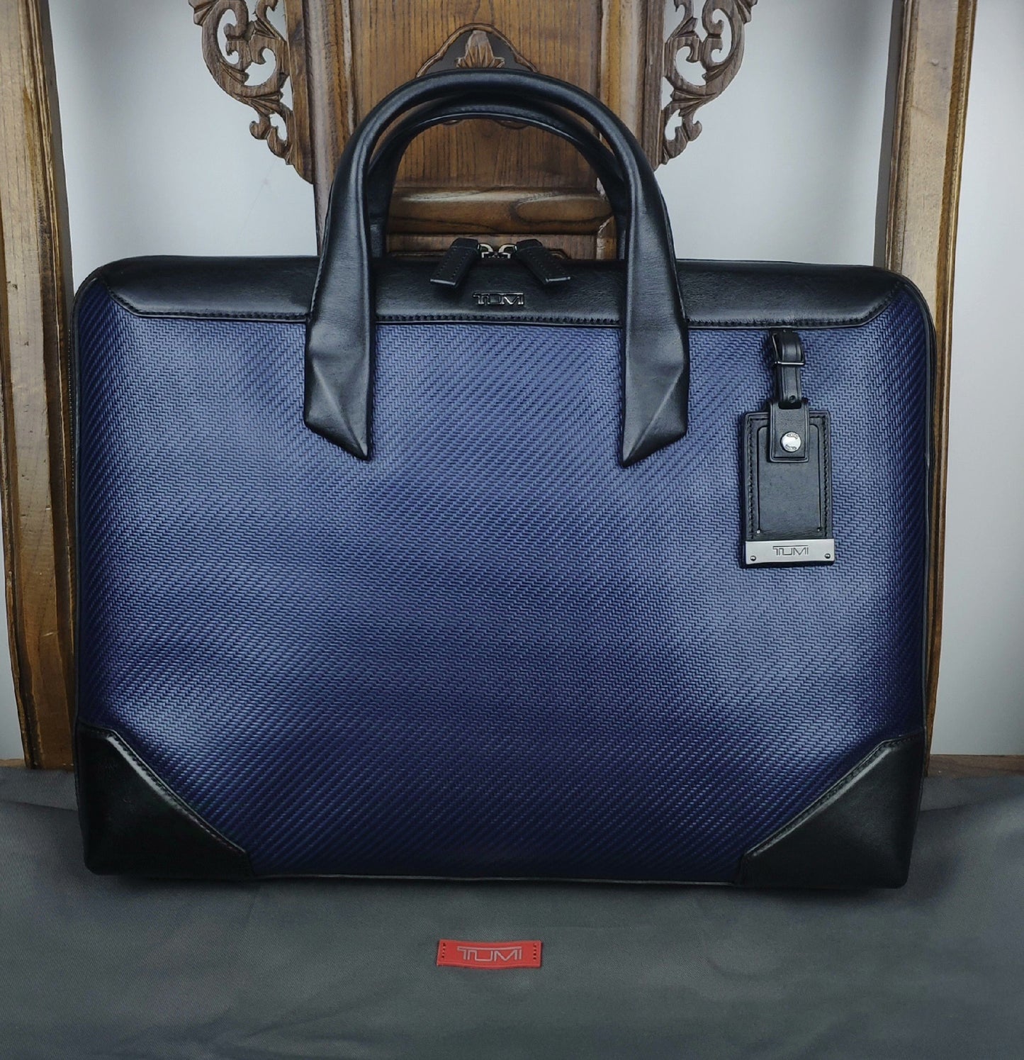 Tumi Navy Fiber Stowe Slim Lap top Briefcase