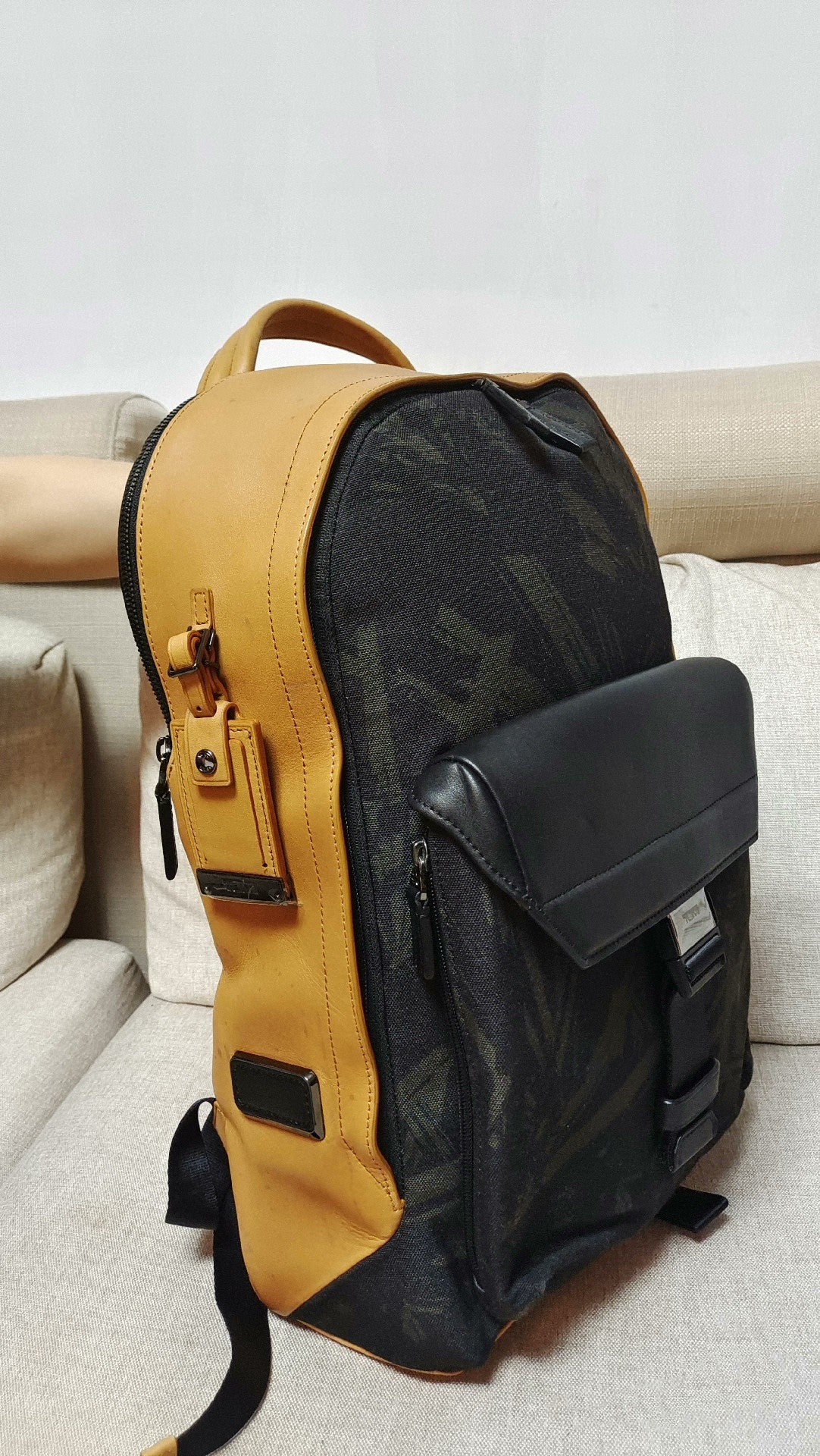 TUMI ASHTON Morrison Leather Backpack 0933256BOC