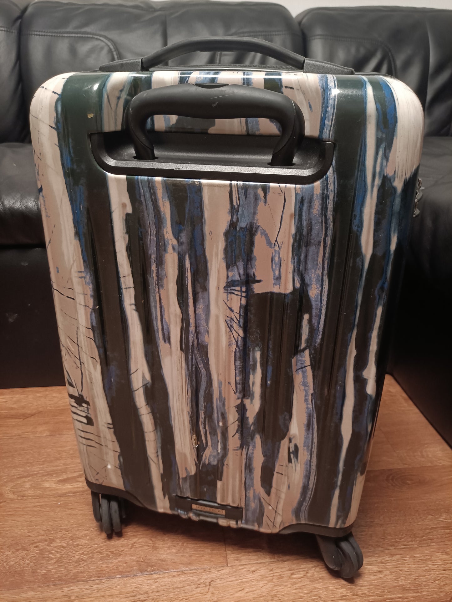 Tumi V3 International 4 Wheeled Carry-on Suitcase