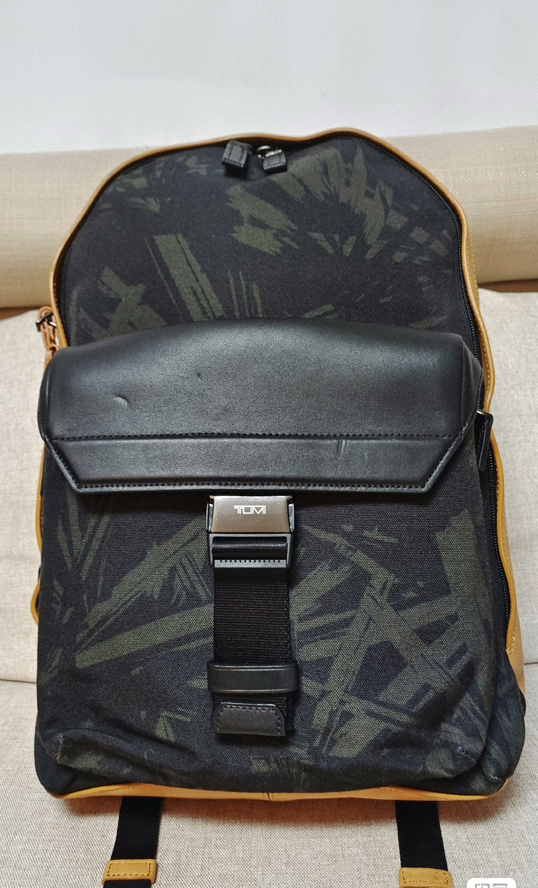 TUMI ASHTON Morrison Leather Backpack 0933256BOC